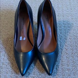 Black pointy toe high heels sz 7 NWOT
